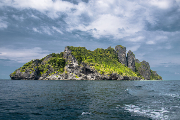 Lonely Island (Thailand)